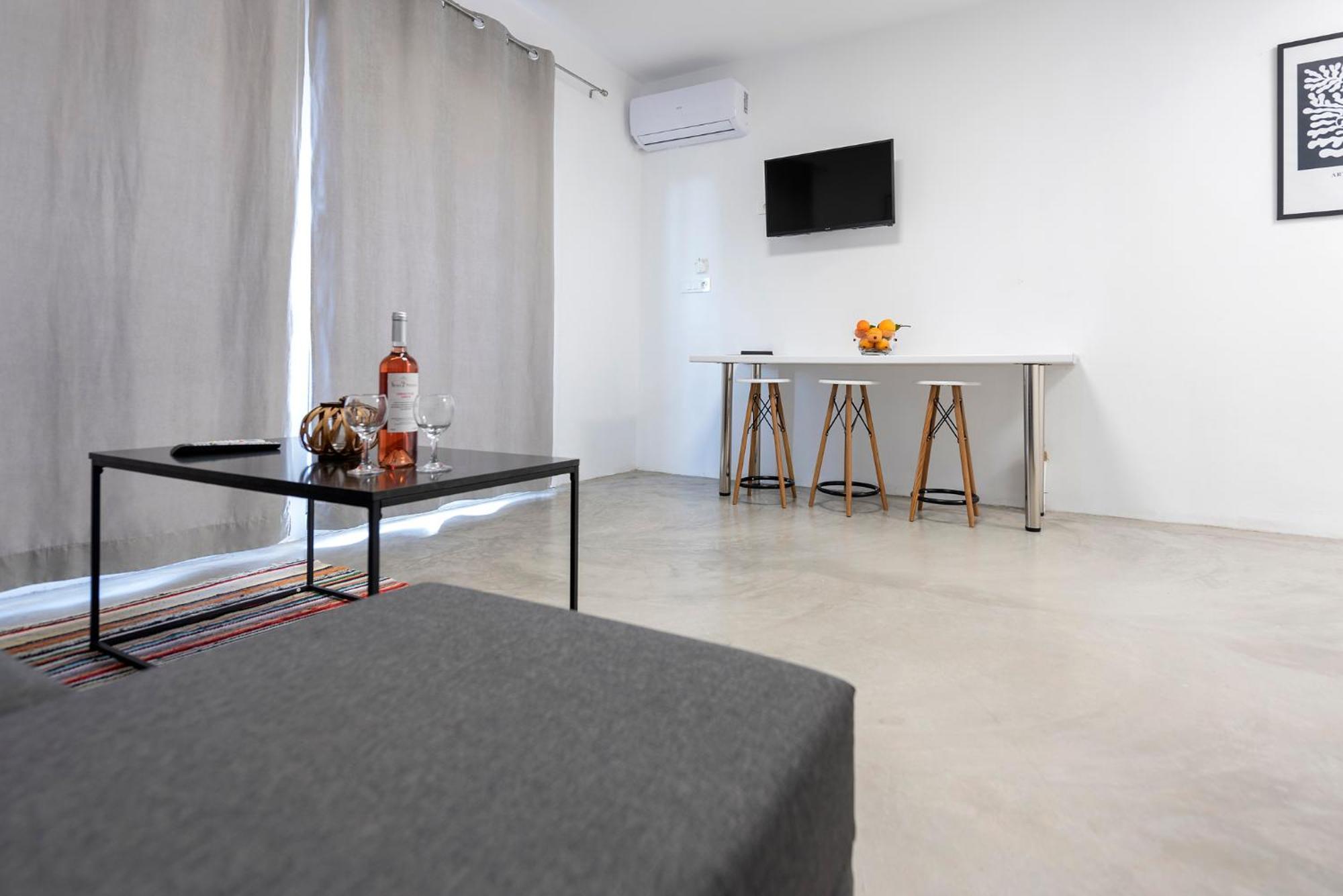 Ikiesnafplio Appartement Buitenkant foto
